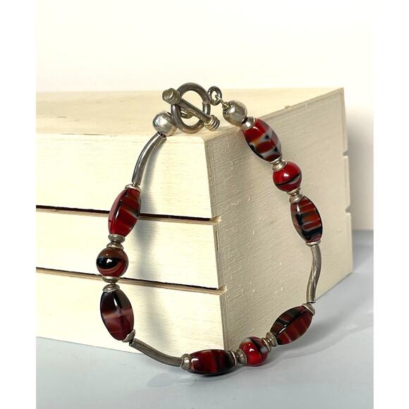 None and/or Unknown Jewelry - Red Black Glass Bead Bracelet 925 Sterling Clasp 7.5in Murano Style